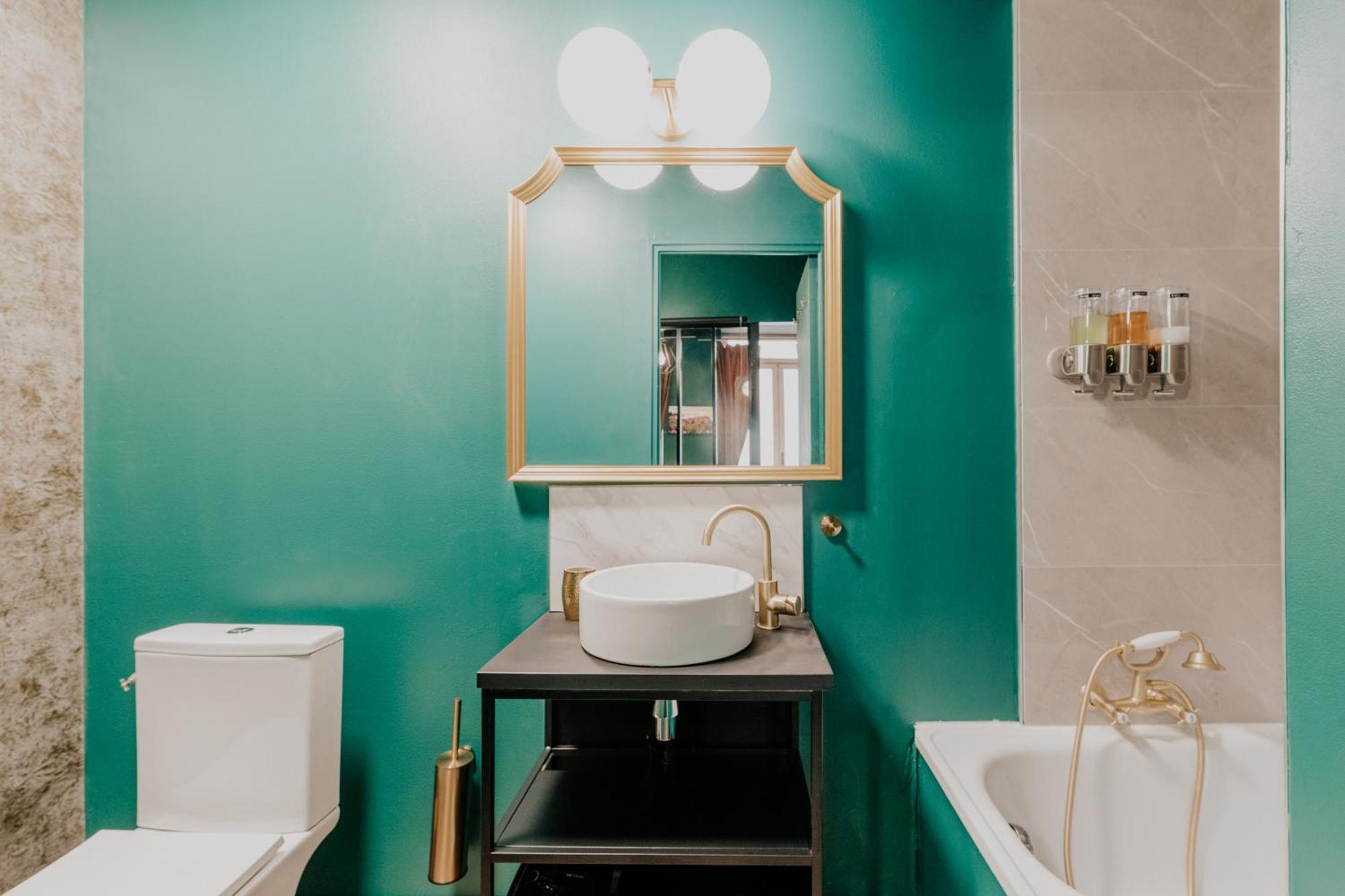 Apartment Free Parking - Self Checkin - Wifi - Netflix - Center - Le Coste By Superbordeaux